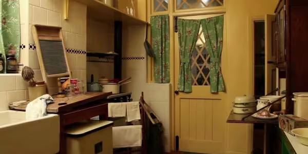 1940's kitchen